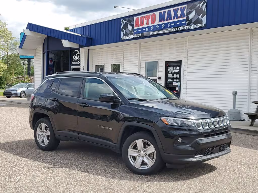 2022 Jeep Compass - 3C4NJDBB5NT233570 - Image #1