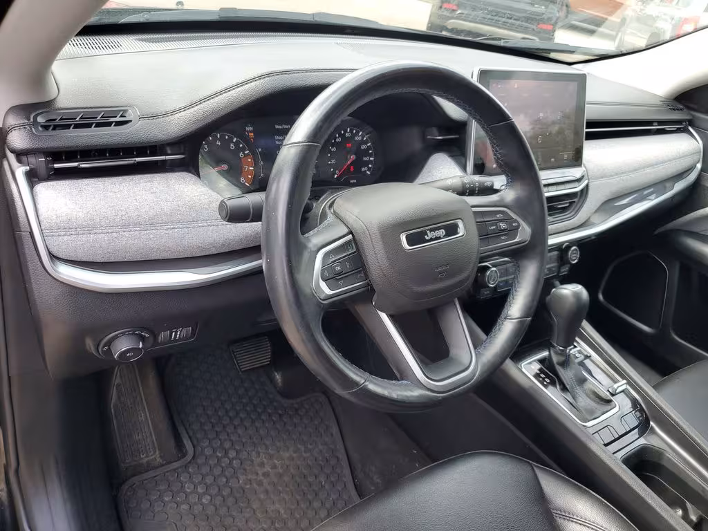 2022 Jeep Compass - 3C4NJDBB5NT233570 - Image #11
