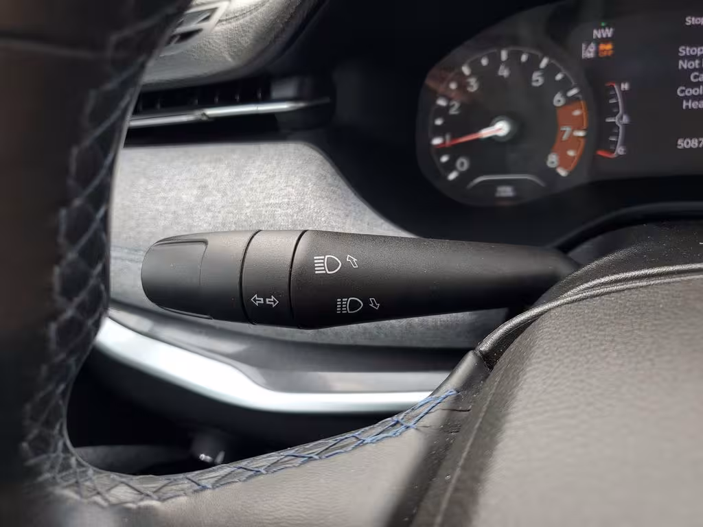 2022 Jeep Compass - 3C4NJDBB5NT233570 - Image #14