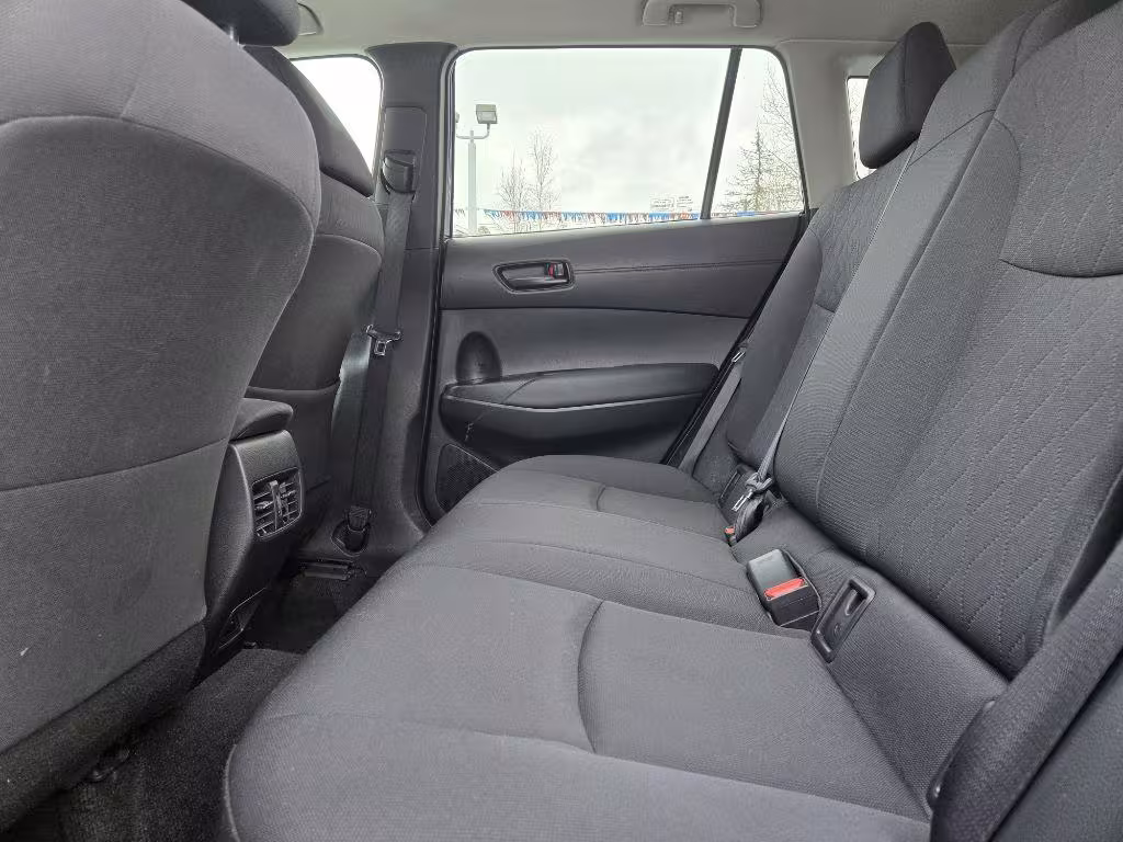 2022 Toyota Corolla Cross - 7MUCAABG4NV026587 - Image #3