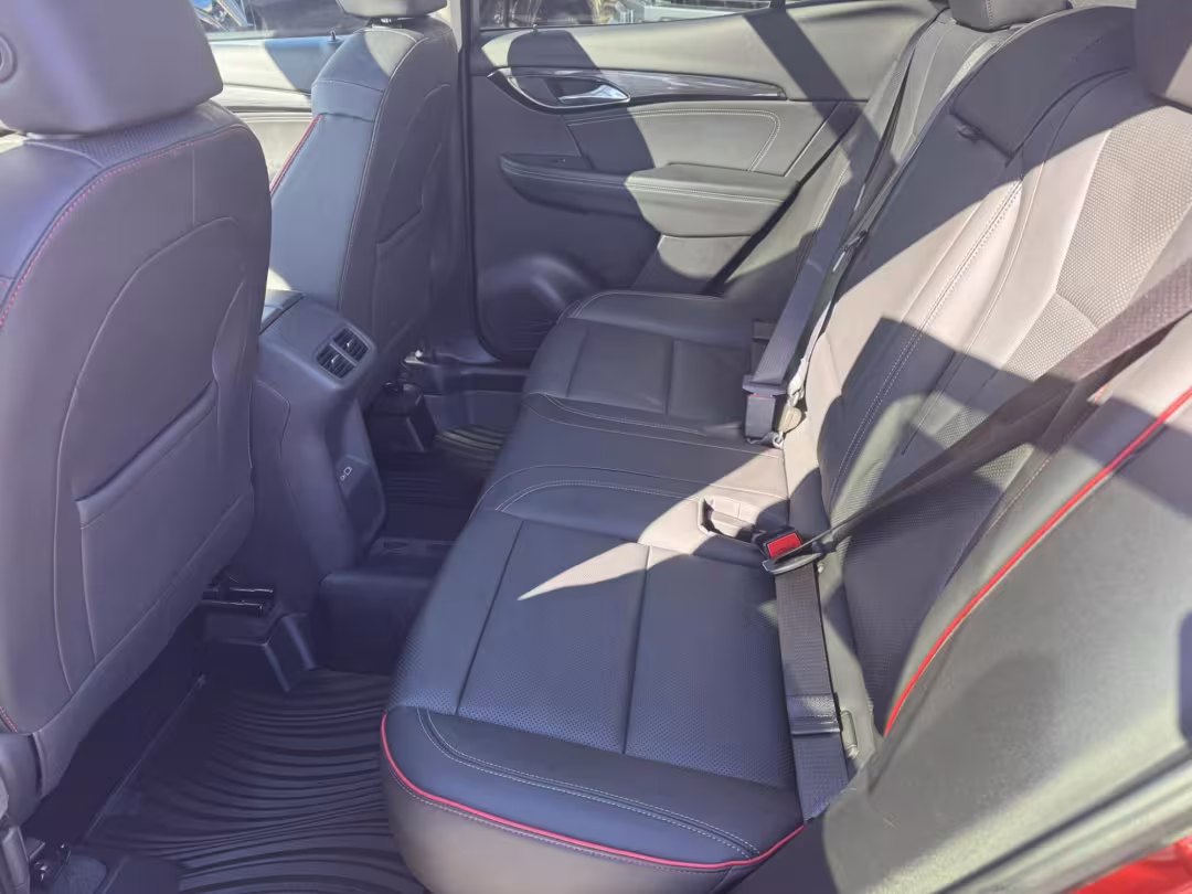 2023 Buick Envision - LRBFZPR44PD017531 - Image #10