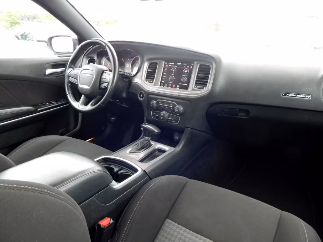 2023 Dodge Charger - 2C3CDXHG2PH546949 - Image #34