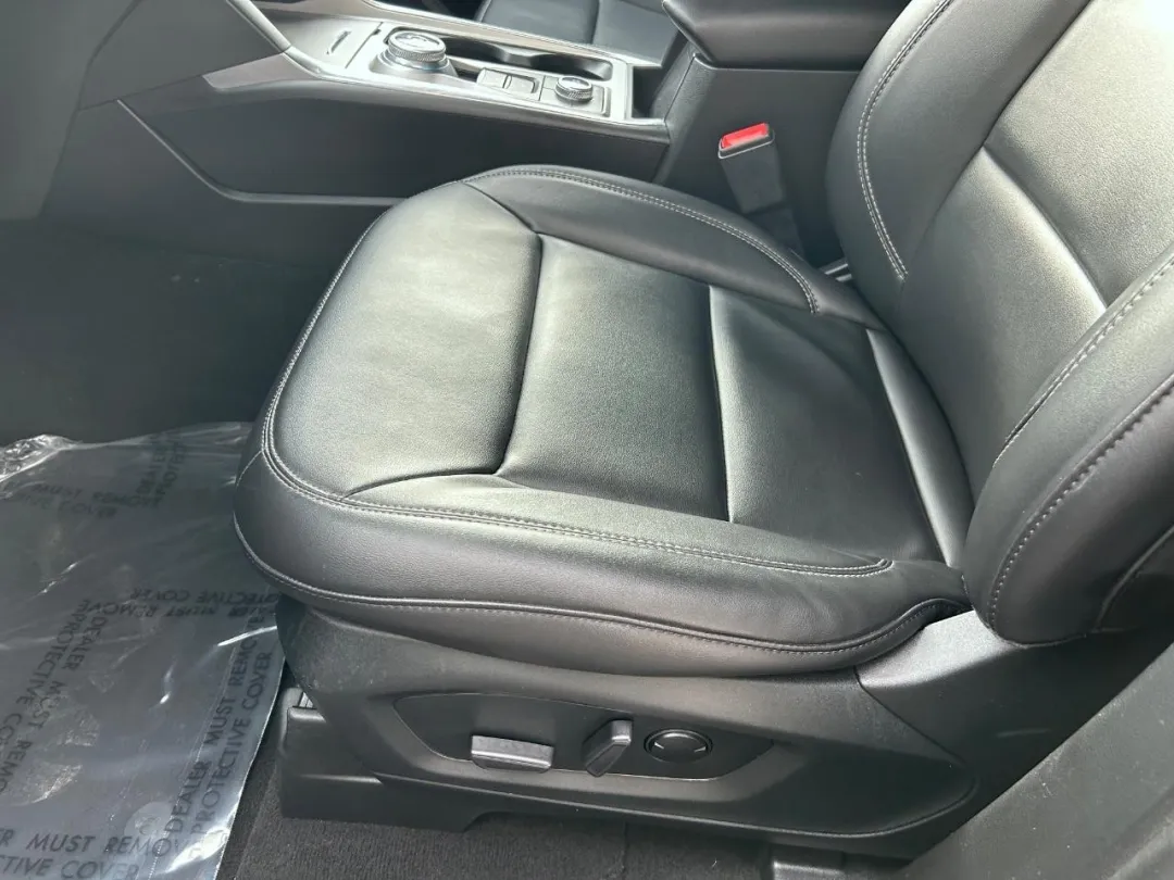 2023 Ford Explorer - 1FMSK8DH6PGA58693 - Image #38
