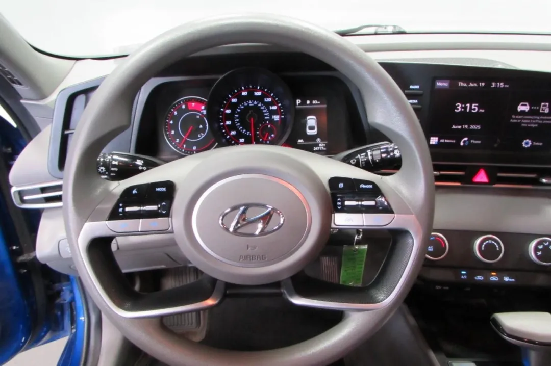 2023 Hyundai Elantra - KMHLL4AG1PU600144 - Image #13
