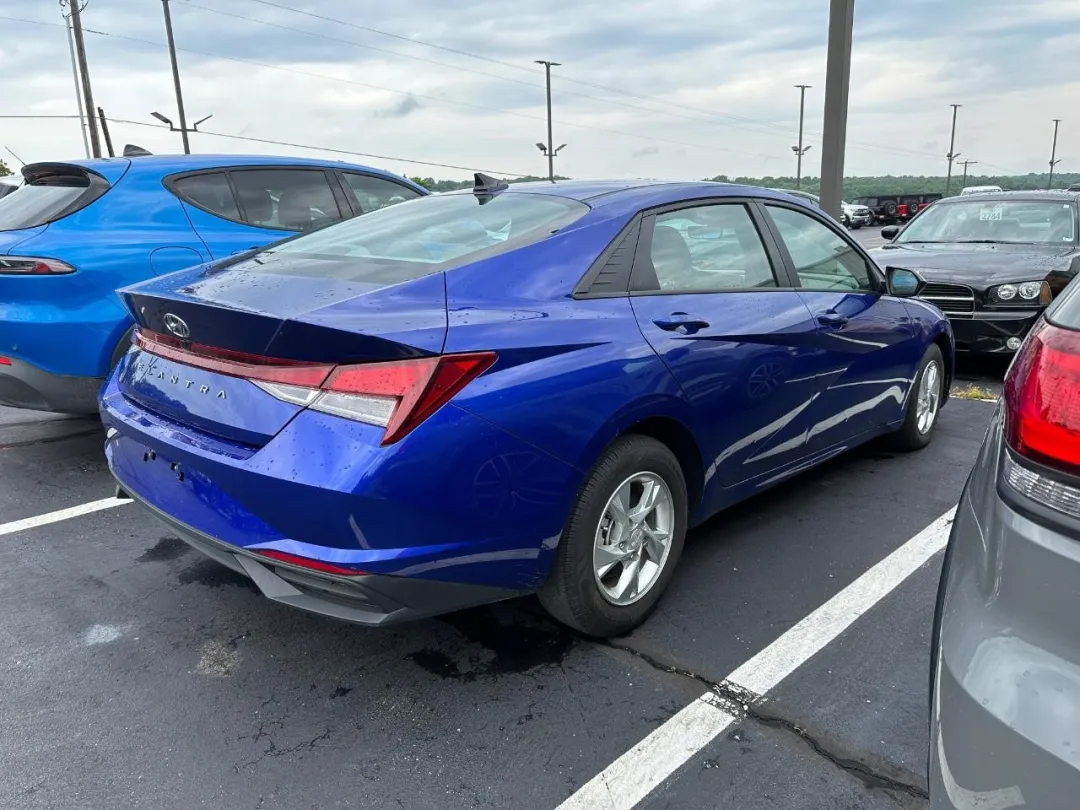 2023 Hyundai Elantra - KMHLL4AG1PU600144 - Image #2