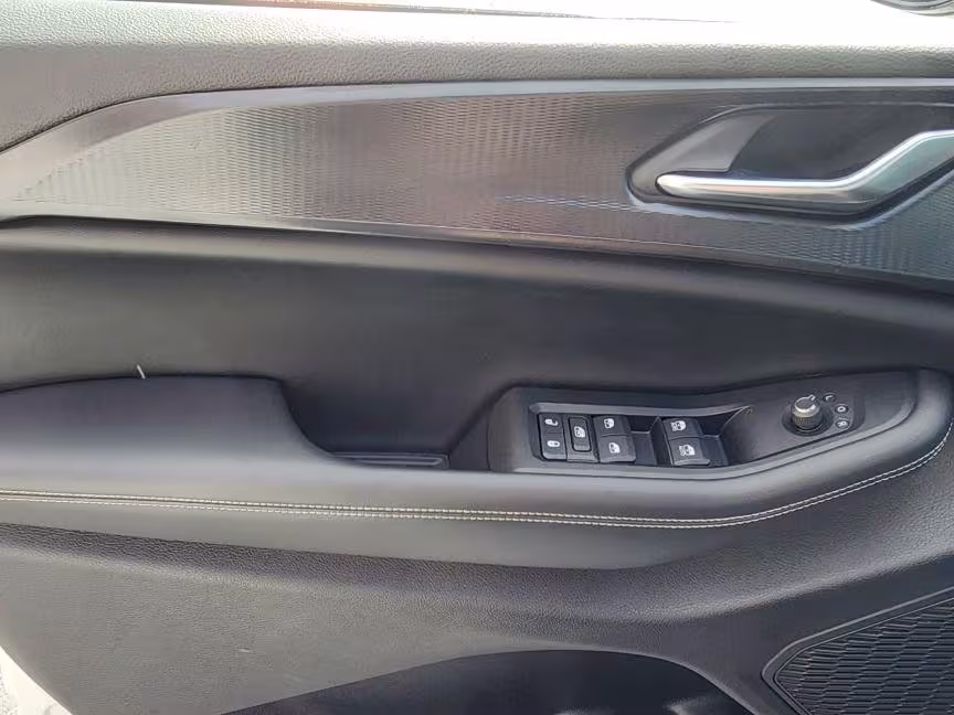 2023 Jeep Grand Cherokee - 1C4RJHAG7PC629066 - Image #19