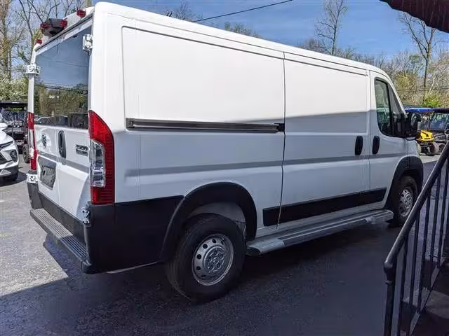 2023 Ram ProMaster Cargo Van - 3C6LRVVG0PE572605 - Image #4