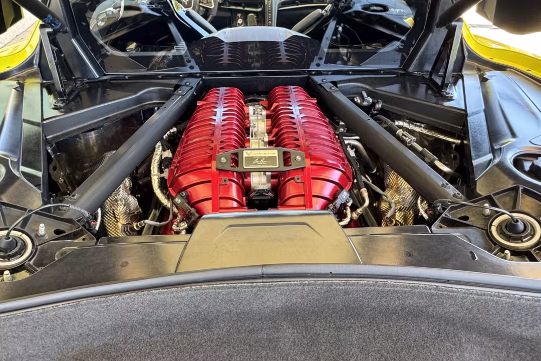 2024 Chevrolet Corvette - 1G1YF2D32R5604367 - Image #18