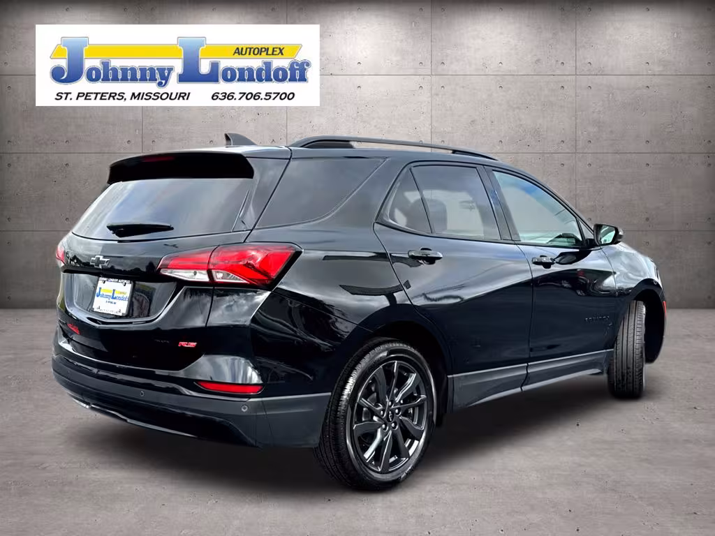 2024 Chevrolet Equinox - 3GNAXWEG2RL267902 - Image #1