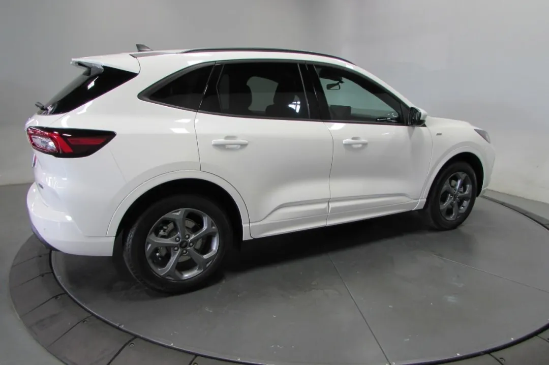 2024 Ford Escape Hybrid - 1FMCU9NZ6RUB10484 - Image #4
