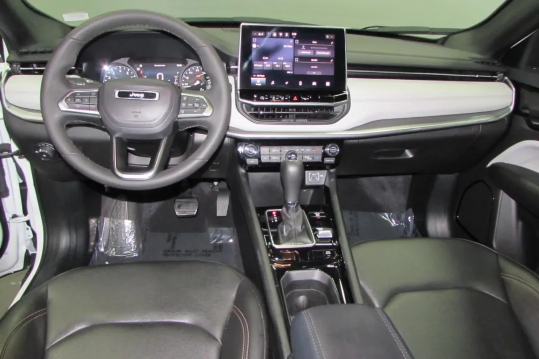 2024 Jeep Compass - 3C4NJDCN7RT173001 - Image #21
