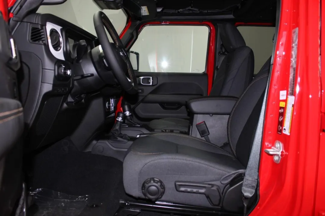 2024 Jeep Wrangler - 1C4PJXEG3RW273521 - Image #9