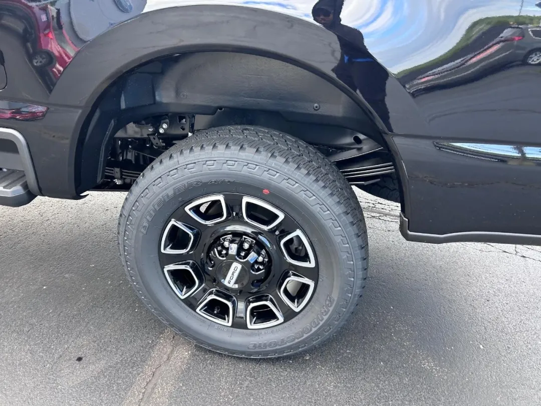 2025 Ford F-250SD - 1FT8W2BM8SED15325 - Image #5