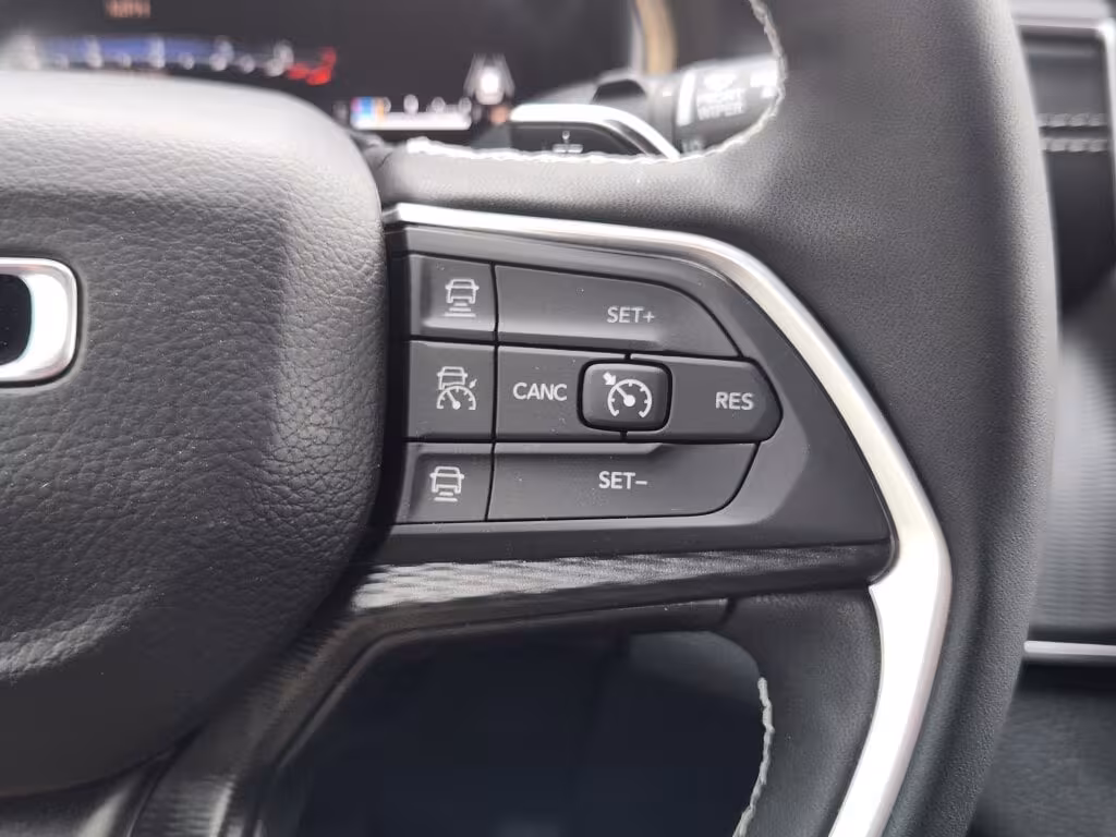 2025 Jeep Grand Cherokee - 1C4RJHAGXSC319695 - Image #16