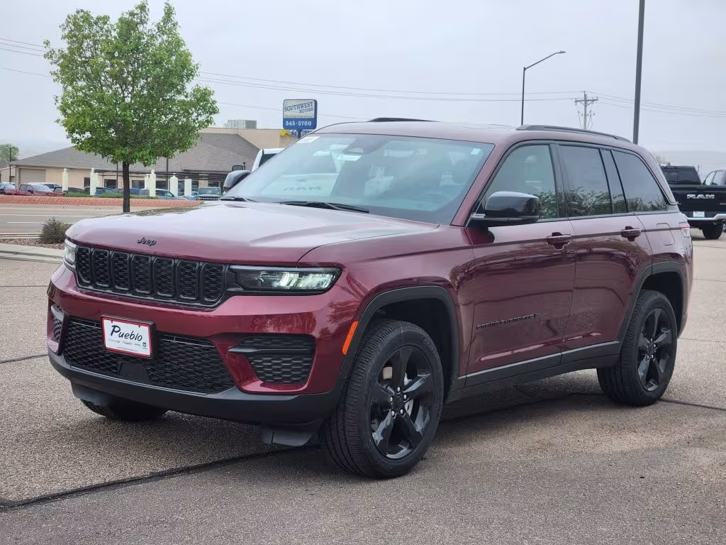 2025 Jeep Grand Cherokee - 1C4RJHAGXSC319695 - Image #4