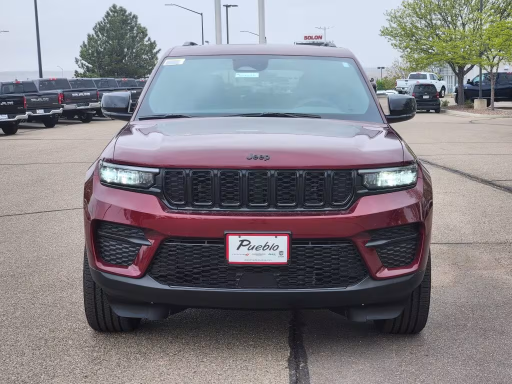 2025 Jeep Grand Cherokee - 1C4RJHAGXSC319695 - Image #5