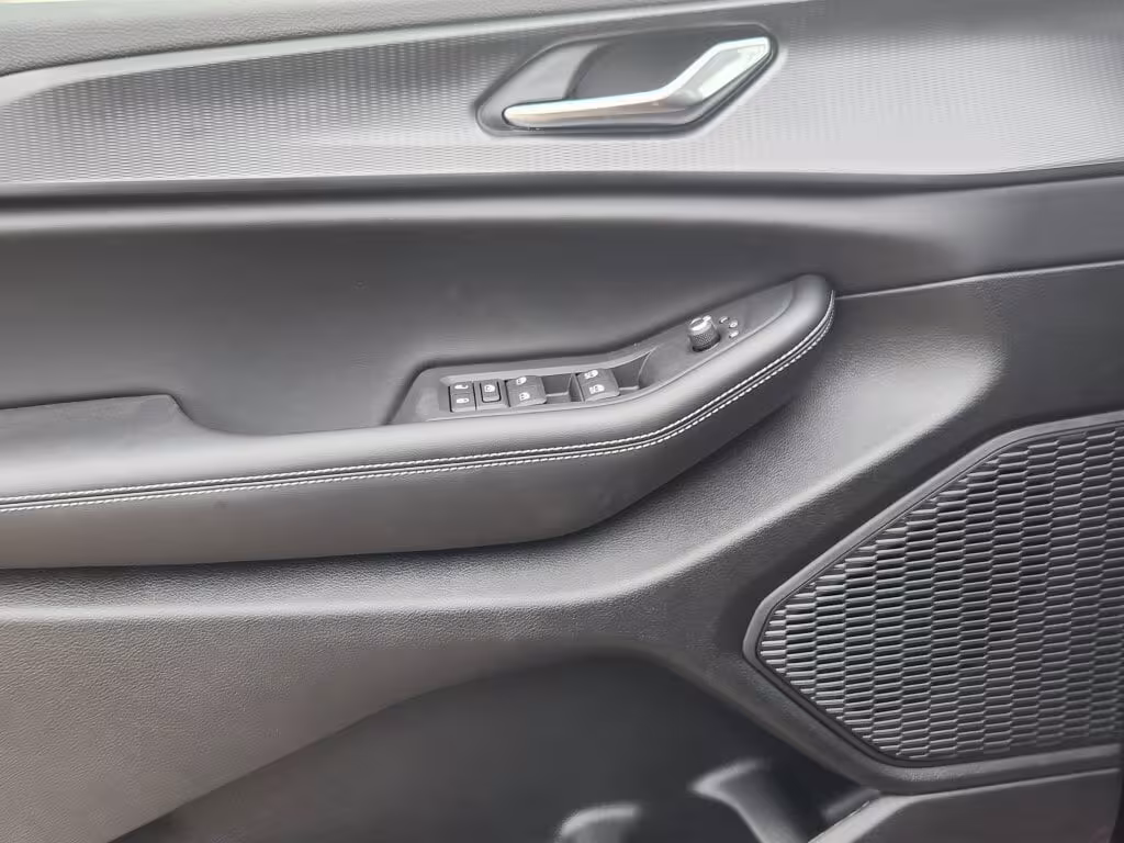 2025 Jeep Grand Cherokee - 1C4RJHAGXSC319695 - Image #6