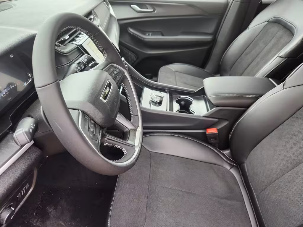 2025 Jeep Grand Cherokee - 1C4RJHAGXSC319695 - Image #7