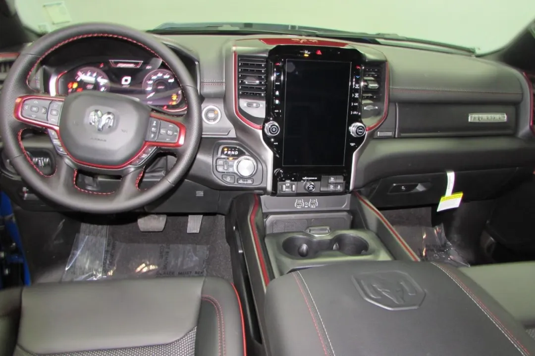 2025 Ram 1500 - 1C6SRFLP3SN636189 - Image #27
