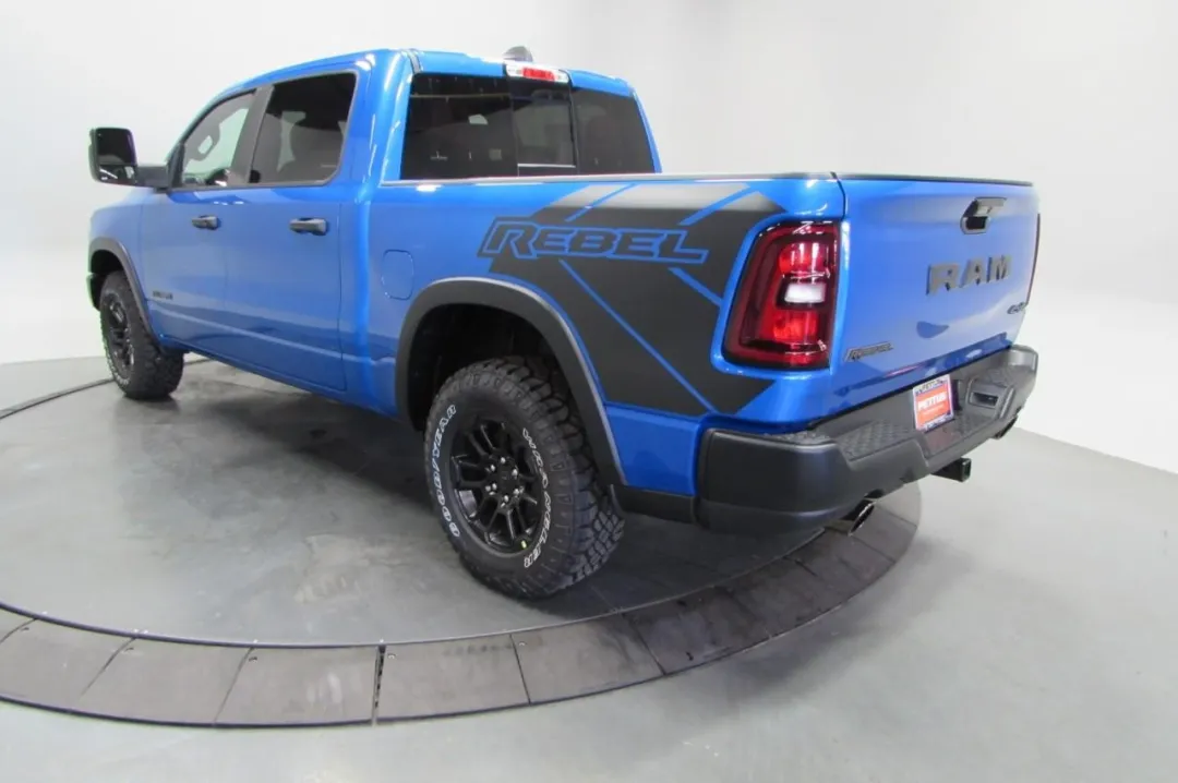 2025 Ram 1500 - 1C6SRFLP3SN636189 - Image #5