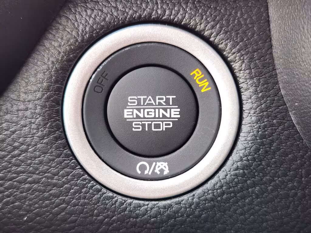 2025 Ram 1500 - 1C6SRFLP5SN738318 - Image #21